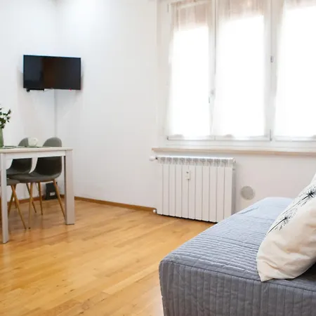 Apartment Glori *